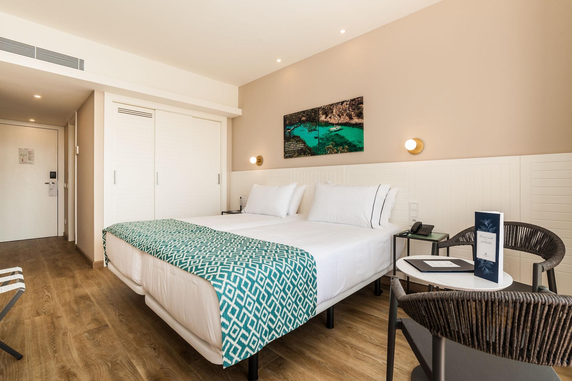 فندق يوروستارز ماريفينت ميورقة المظهر الخارجي الصورة Room at the hotel