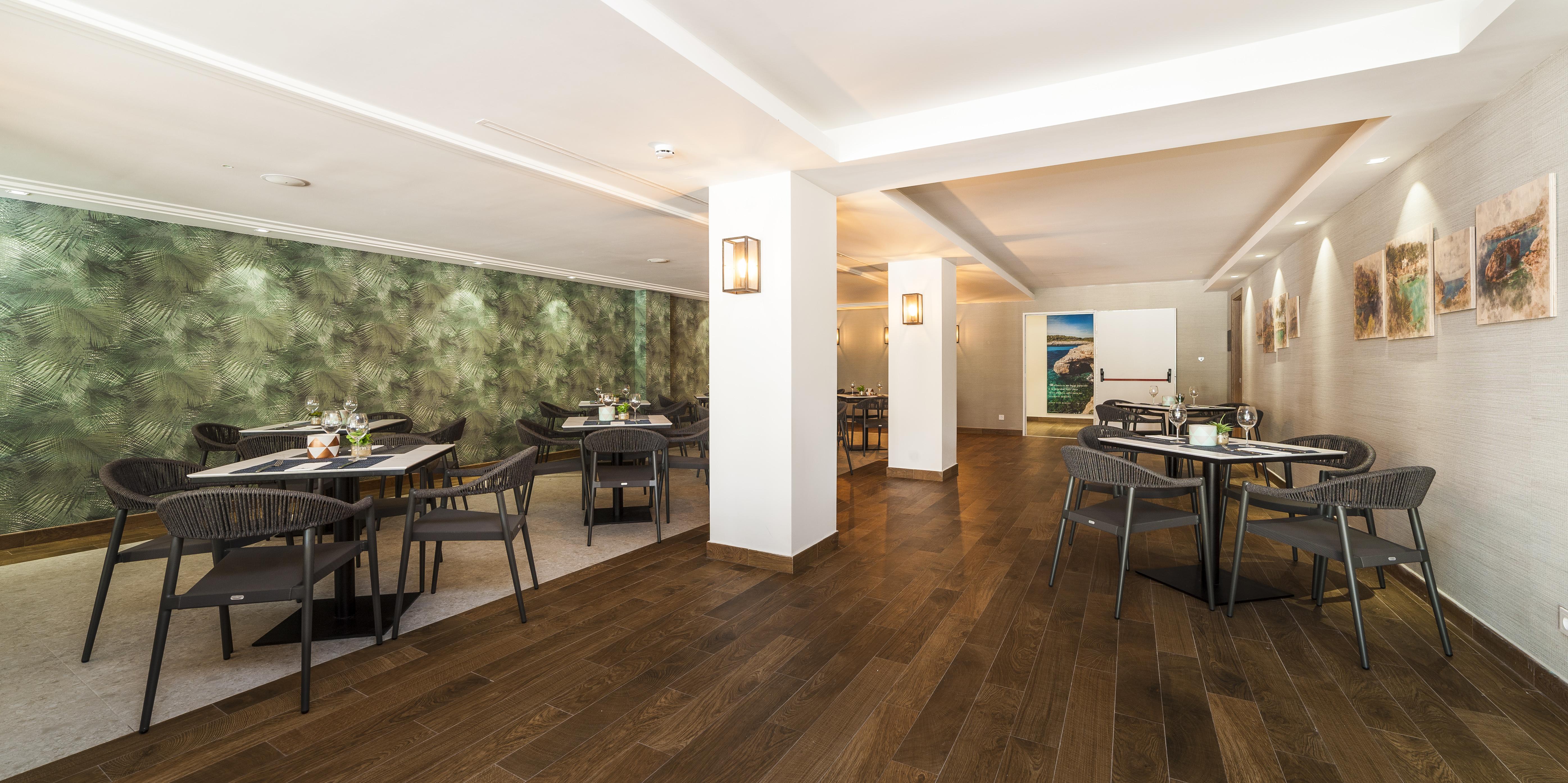 فندق يوروستارز ماريفينت ميورقة المظهر الخارجي الصورة Interior of the restaurant