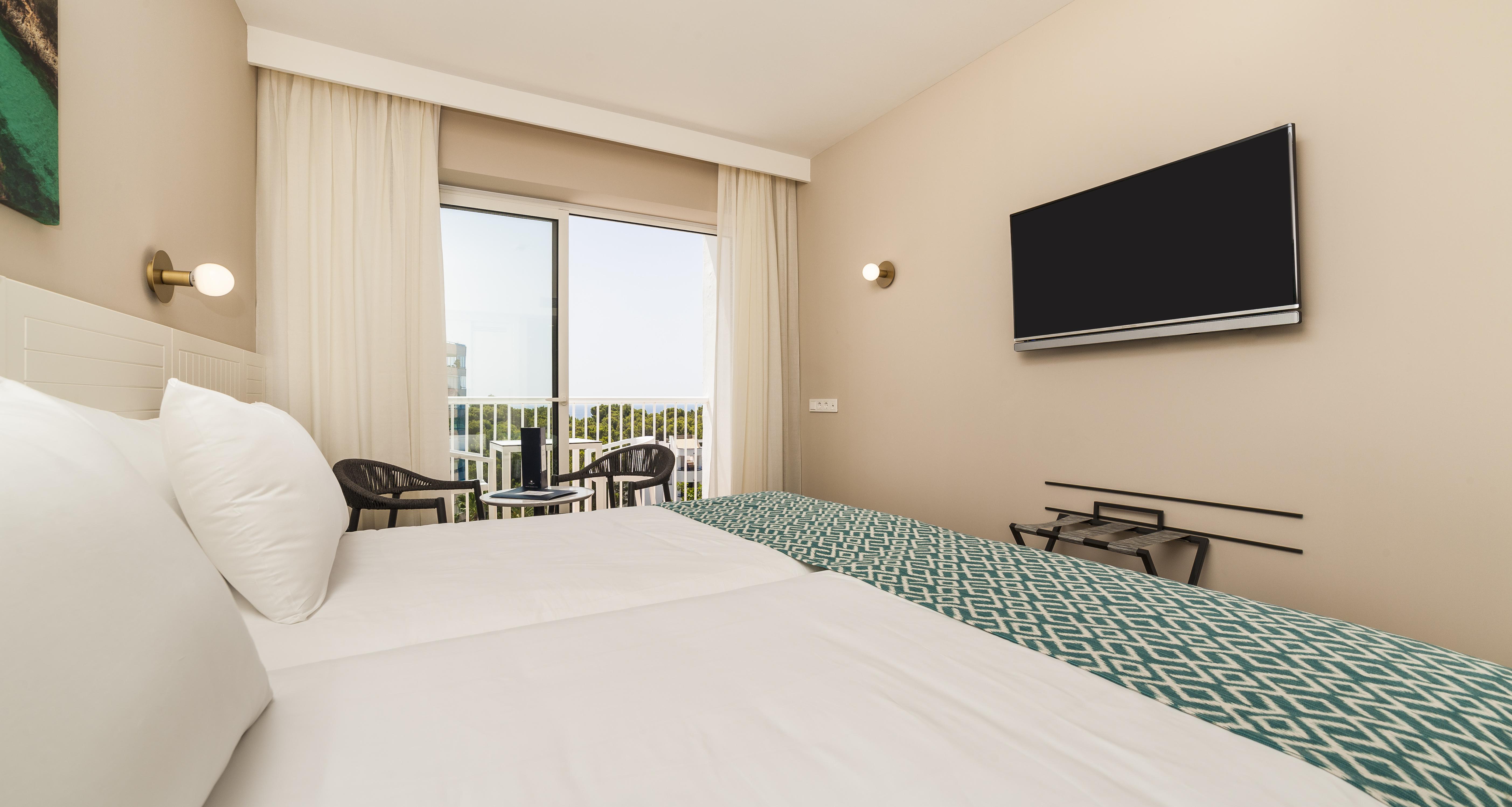 فندق يوروستارز ماريفينت ميورقة المظهر الخارجي الصورة Room with balcony