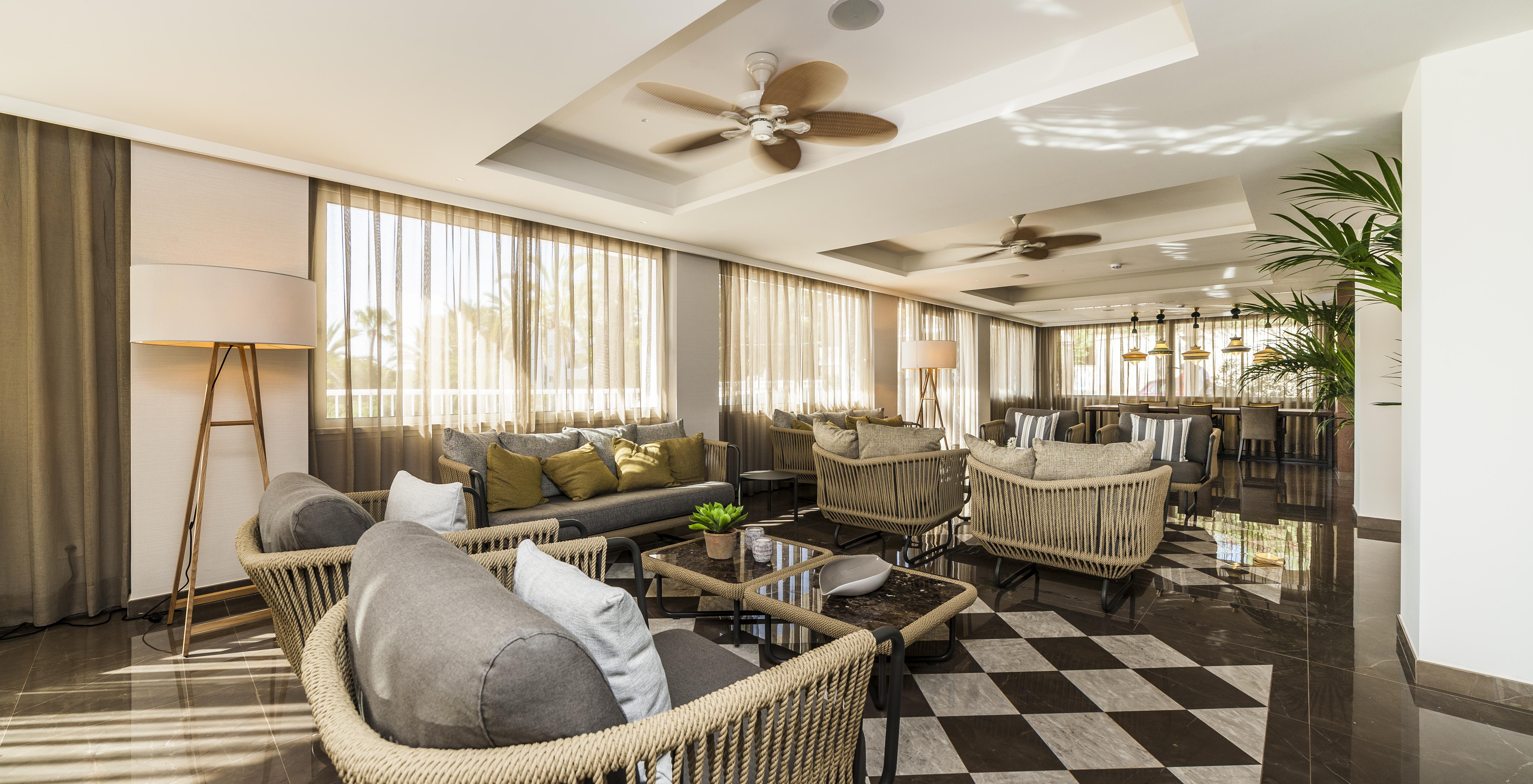 فندق يوروستارز ماريفينت ميورقة المظهر الخارجي الصورة Interior of the hotel