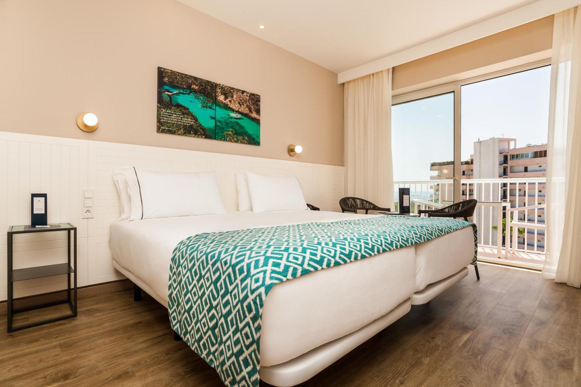 فندق يوروستارز ماريفينت ميورقة المظهر الخارجي الصورة Room at the hotel