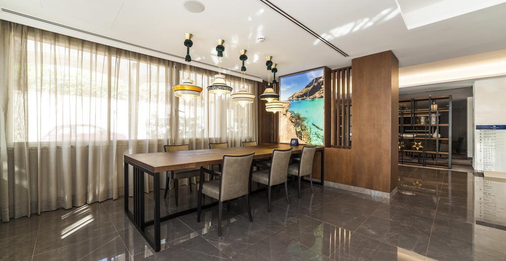 فندق يوروستارز ماريفينت ميورقة المظهر الخارجي الصورة Interior of the hotel